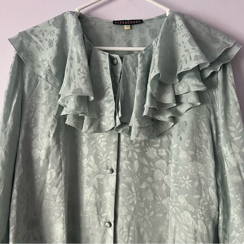ALEXA CHUNG Ruffled Neck Floral Shirt In Blue - Picture 4 of 15